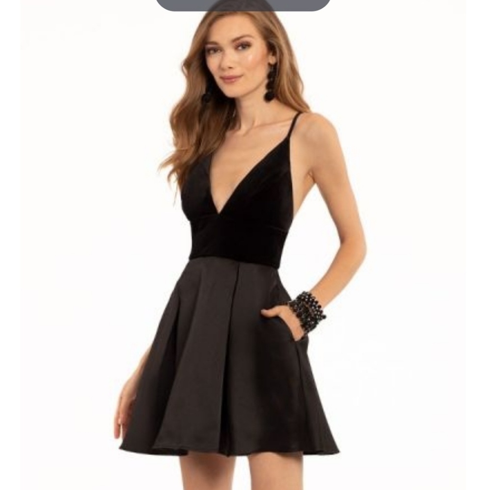 Black Camille La Vie Dress size 8
